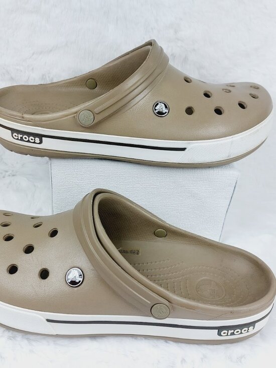 Crocs Men\'s Khaki Brown Classic Crocband Slip-On Casual Clogs Size US 12 main image 11